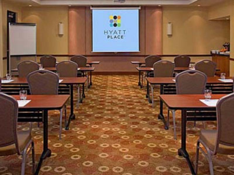Hyatt Place Tampa Busch Gardens Facilidades foto