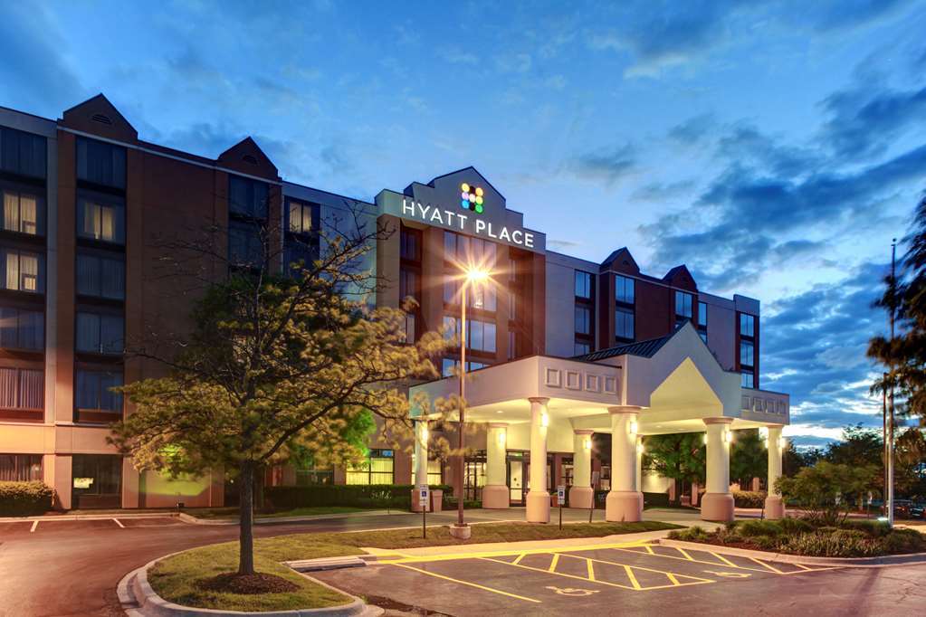 Hyatt Place Tampa Busch Gardens Exterior foto